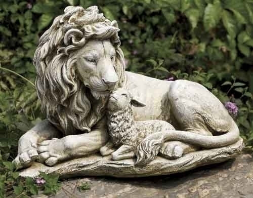 12.5"H LION AND LAMB GARDEN